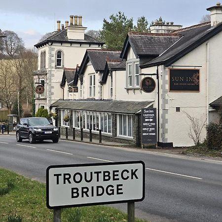 The Sun Inn Troutbeck Bridge Exteriör bild